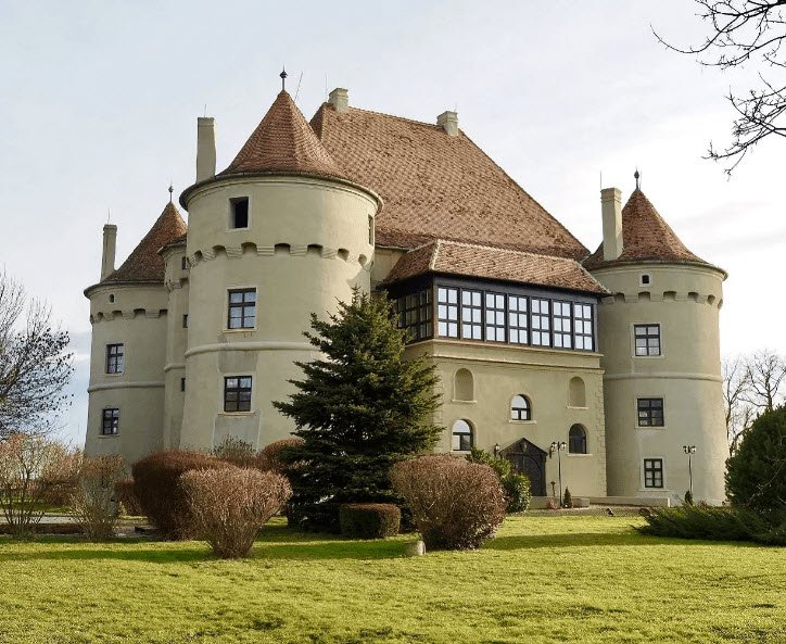Bethlen Pal Castle, Beclean, Romania, Romania